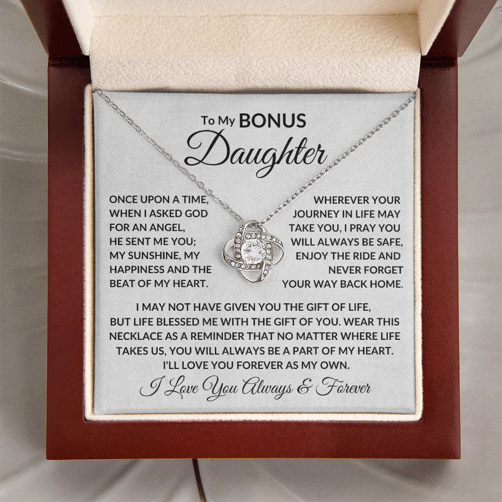 Bonus Daughter Necklace - Once Upon A Time - Giftinum