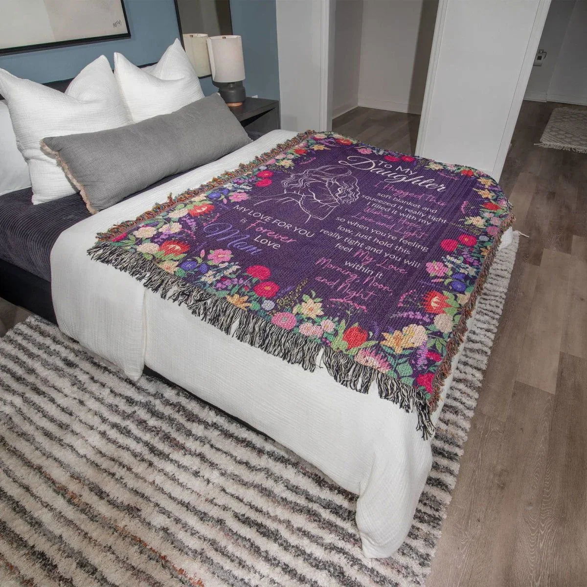 Daughter Heirloom Woven Blanket Love Mom - I hugged this blanket - Giftinum